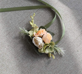 Corsage de Pulso com Rosa – Acessório Floral para Casamento e Formatura